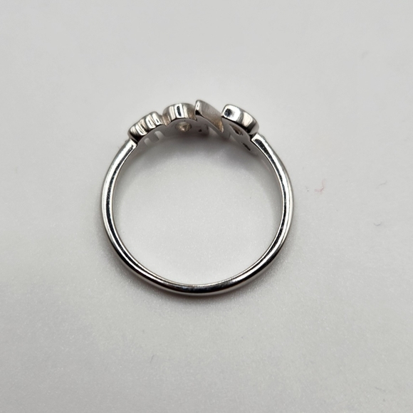 Minimalist MOM silver ring - Picture 4 of 4